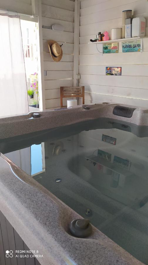 Appartement tout confort au calme avec jacuzzi Mouguerre Exterior foto